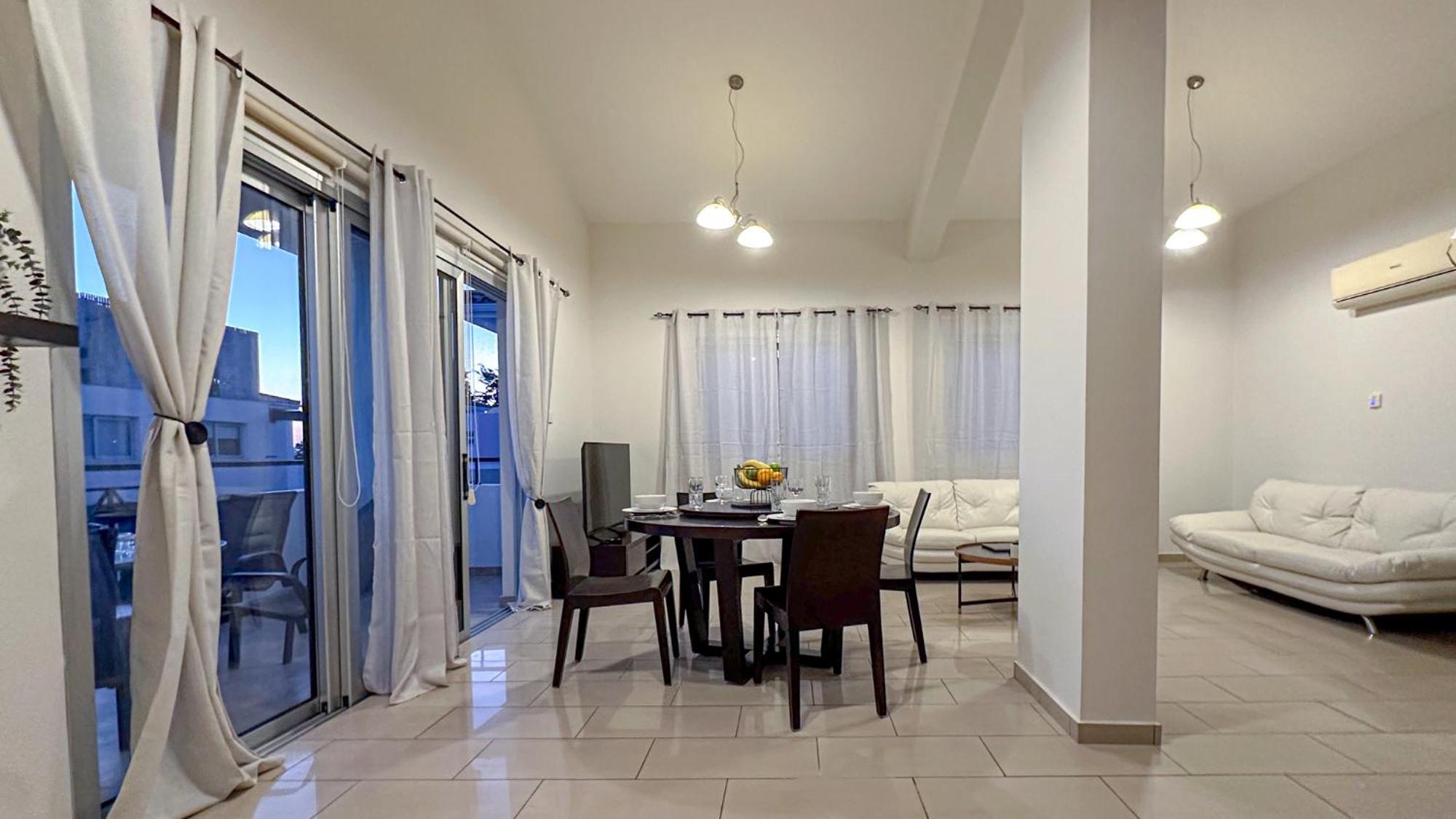 Nefeli Blue-Horizon 2B, Pool, Suites, Big Balconies Paphos Esterno foto