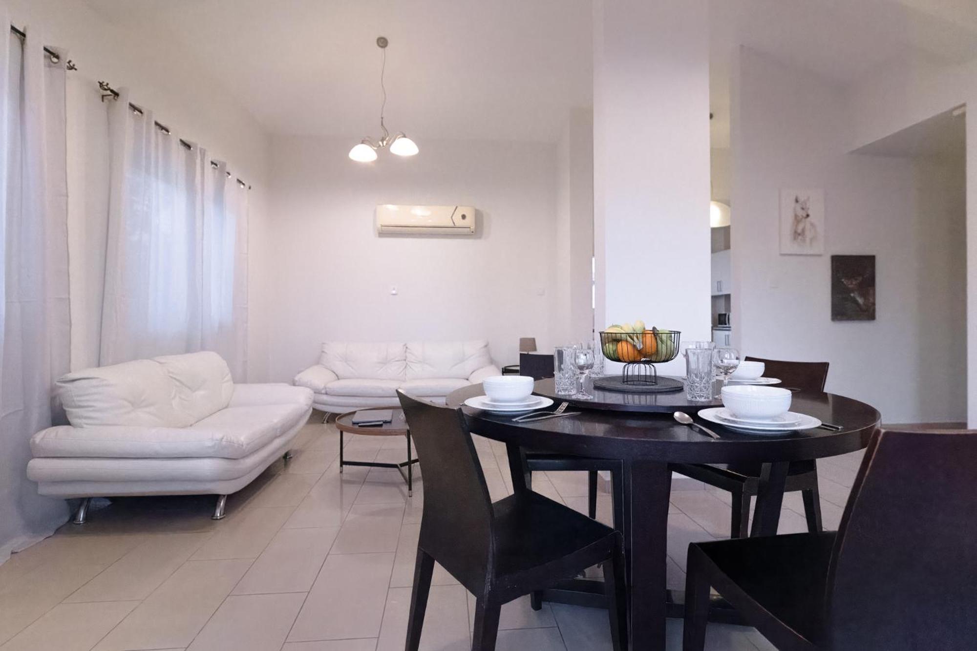 Nefeli Blue-Horizon 2B, Pool, Suites, Big Balconies Paphos Esterno foto