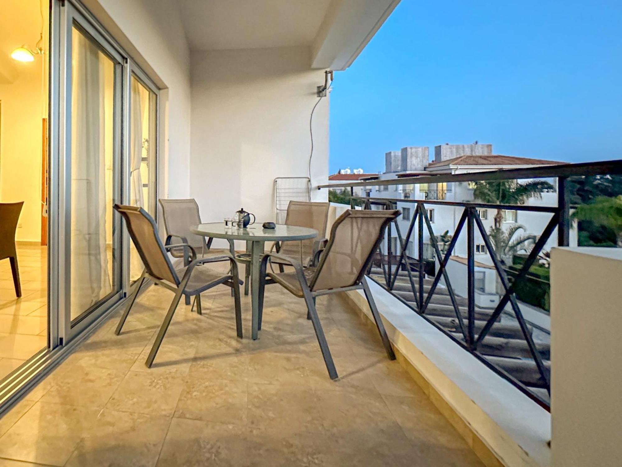 Nefeli Blue-Horizon 2B, Pool, Suites, Big Balconies Paphos Esterno foto