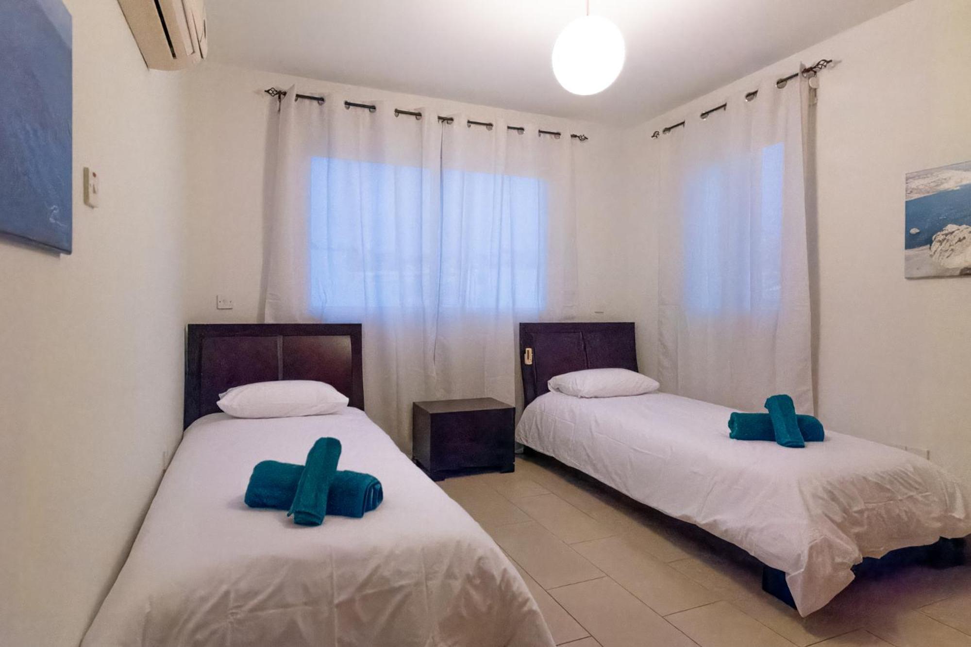 Nefeli Blue-Horizon 2B, Pool, Suites, Big Balconies Paphos Esterno foto