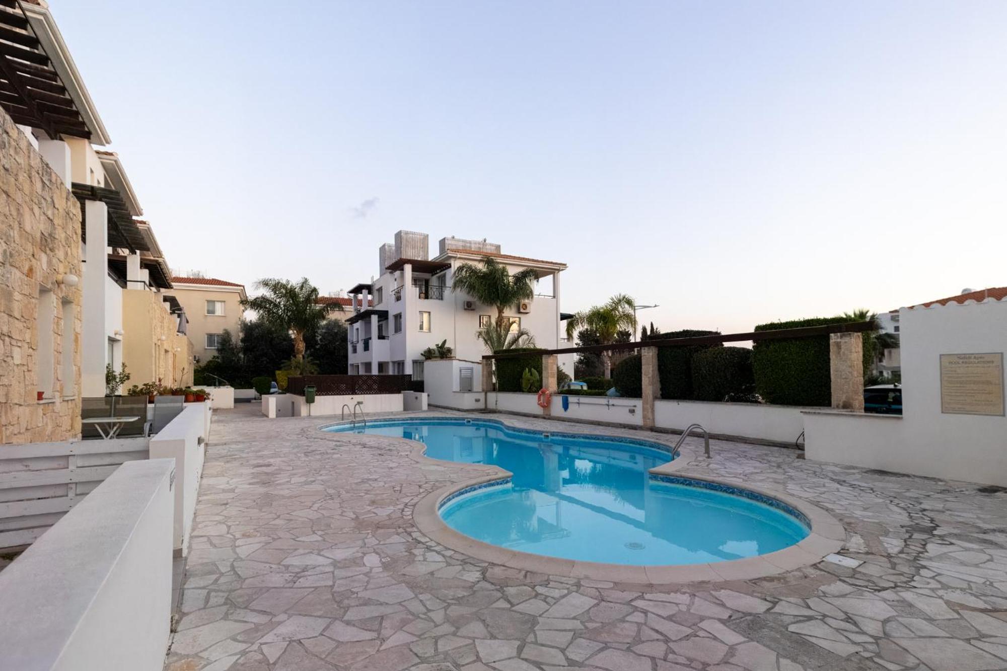 Nefeli Blue-Horizon 2B, Pool, Suites, Big Balconies Paphos Esterno foto